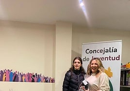La concejal Ana María Castaño entregó los premios esta tarde