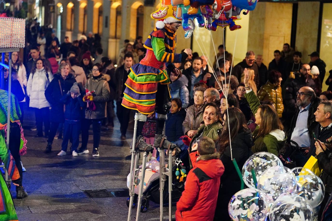 La aparición de los Carteros de Navidad en Salamanca, en imágenes