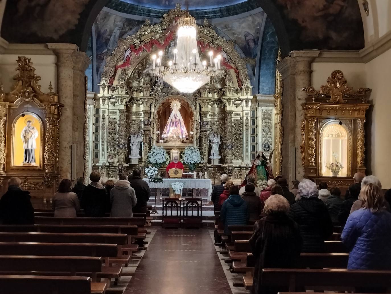 Los fieles de Béjar y Candelario mantienen la devoción por Santa Lucía
