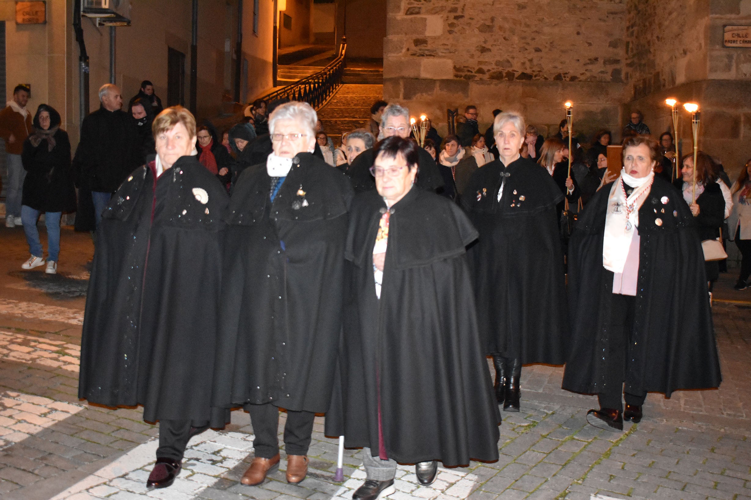 La patrona de los modistas brilla en Alba de Tormes