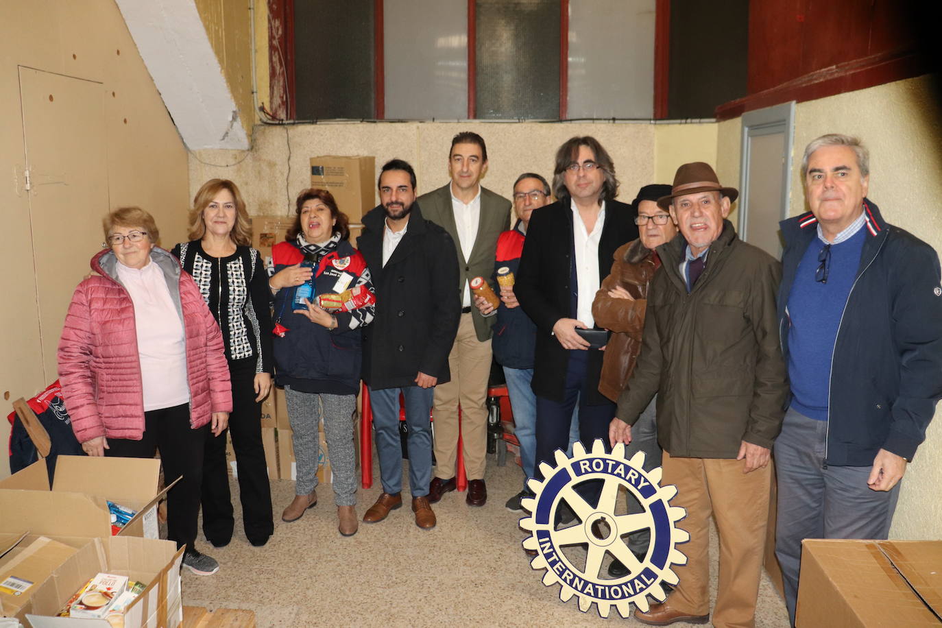 Béjar se vuelca con la gala deportivo-benéfica: 1.500 kilos de alimentos, productos de higiene y limpieza