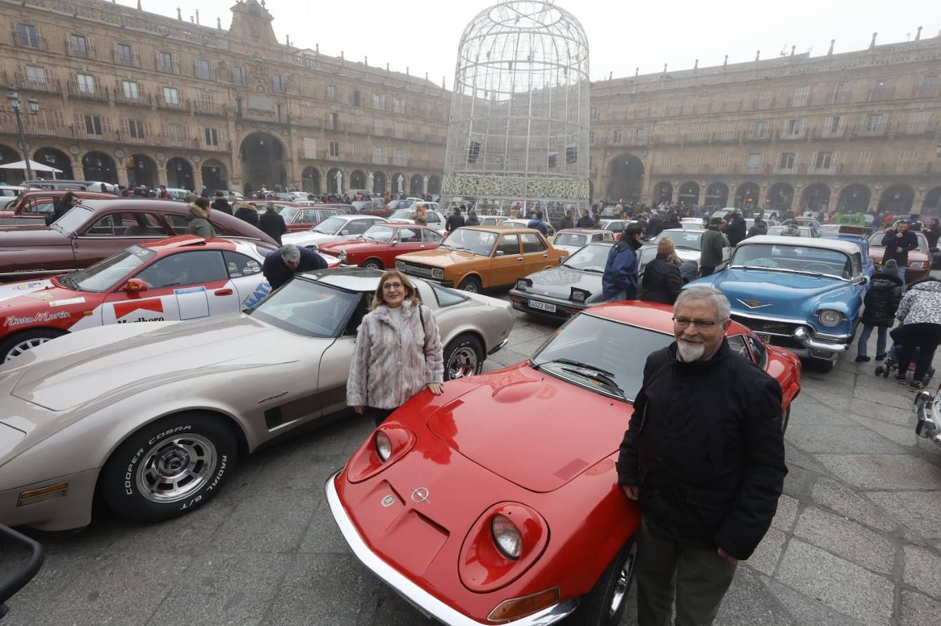 Gran exhibición automovilística y cargada de solidaridad en el Día del Guardia Urbano