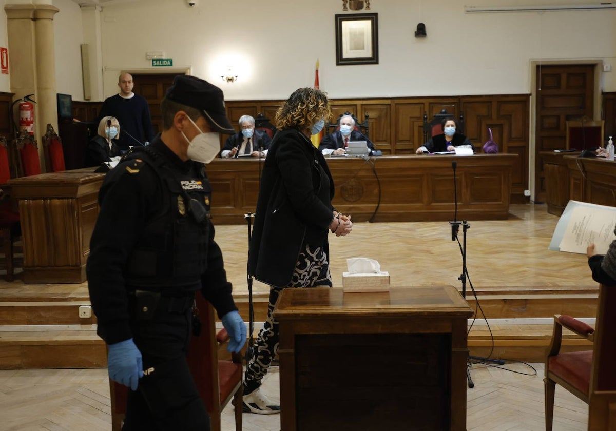 Pedro Jesús N.R., 'Belinda', durante el juicio en la Audiencia Provincial de Salamanca.