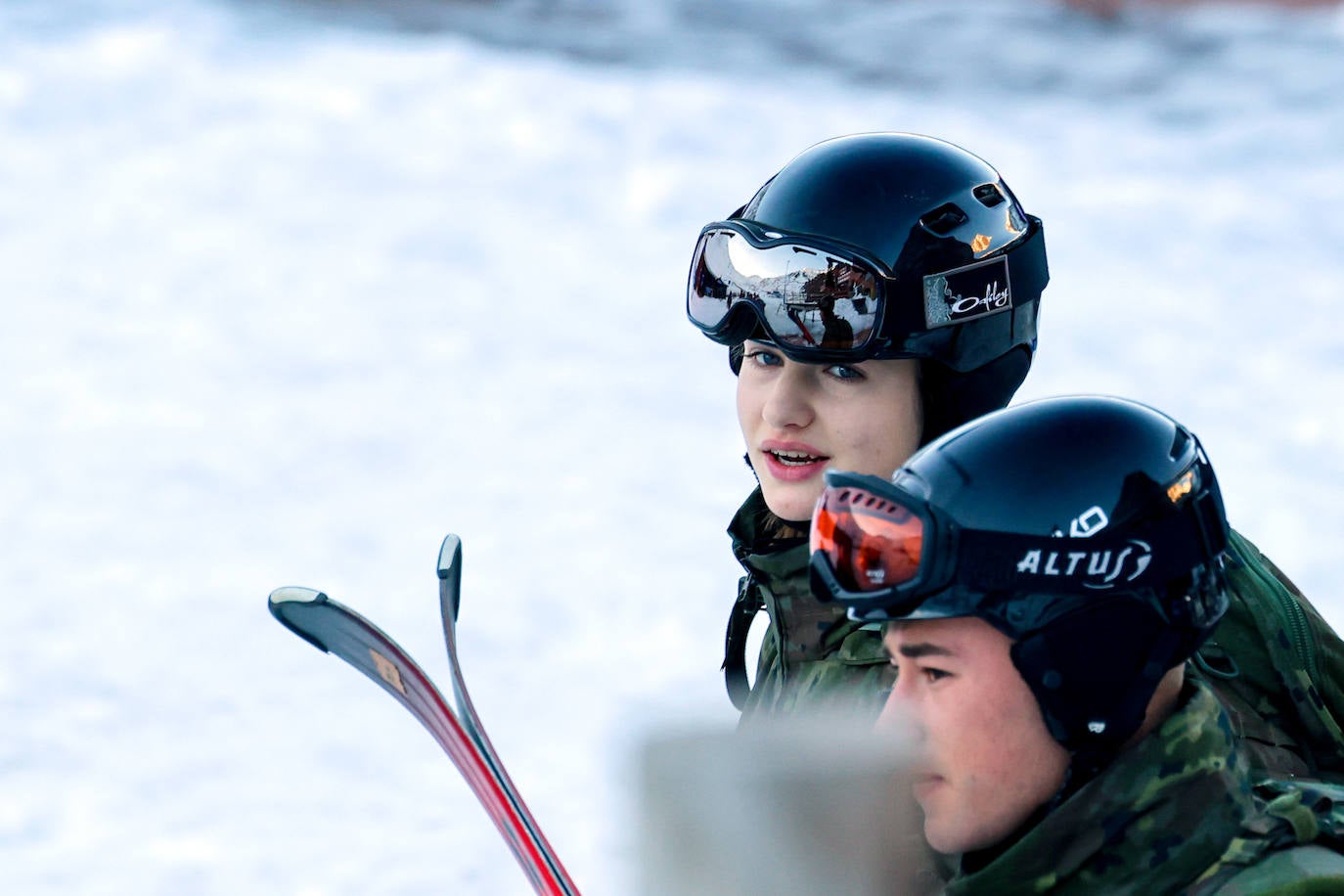 Todas las imágenes de la Princesa Leonor en su entrenamiento de esquí en el Pirineo Aragonés