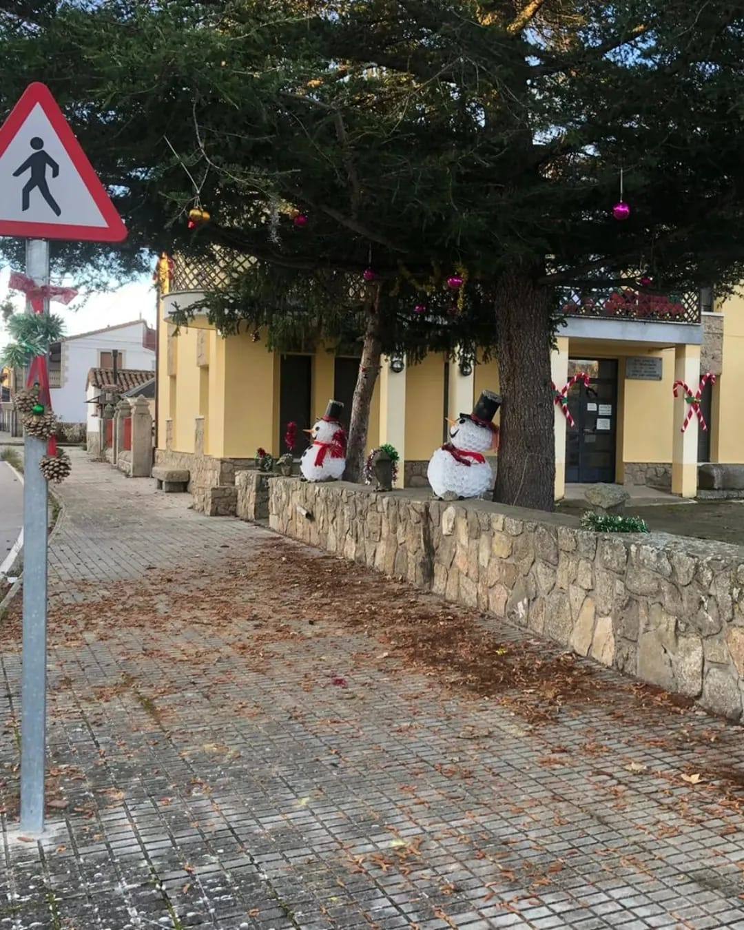 Los vecinos de El Tejado se vuelcan con la Navidad