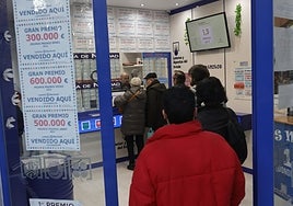 Grandes colas en el último día antes del Sorteo de Navidad