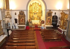 Imagen del interior de la parroquia de Santa María.