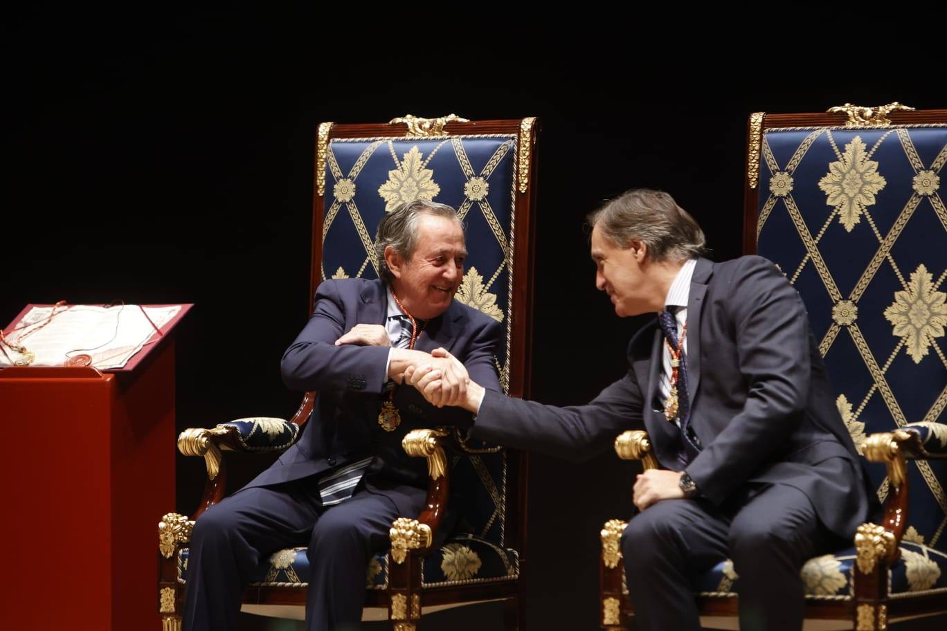 El acto de entrega de las Medallas de Oro de Salamanca, en imágenes