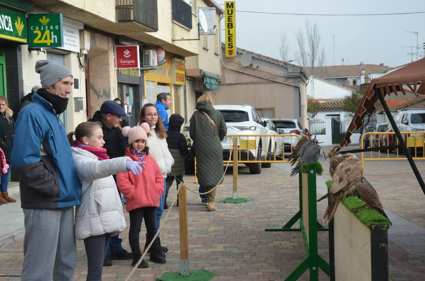 La Fuente de San Esteban celebra su primer mercado navideño