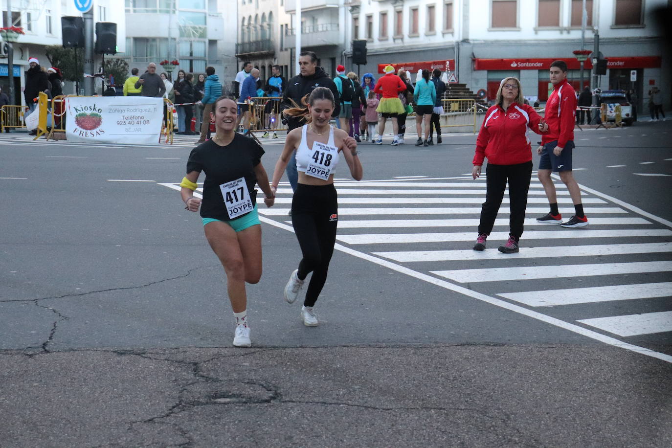 La carrera del pavo llena Béjar con más de 900 corredores