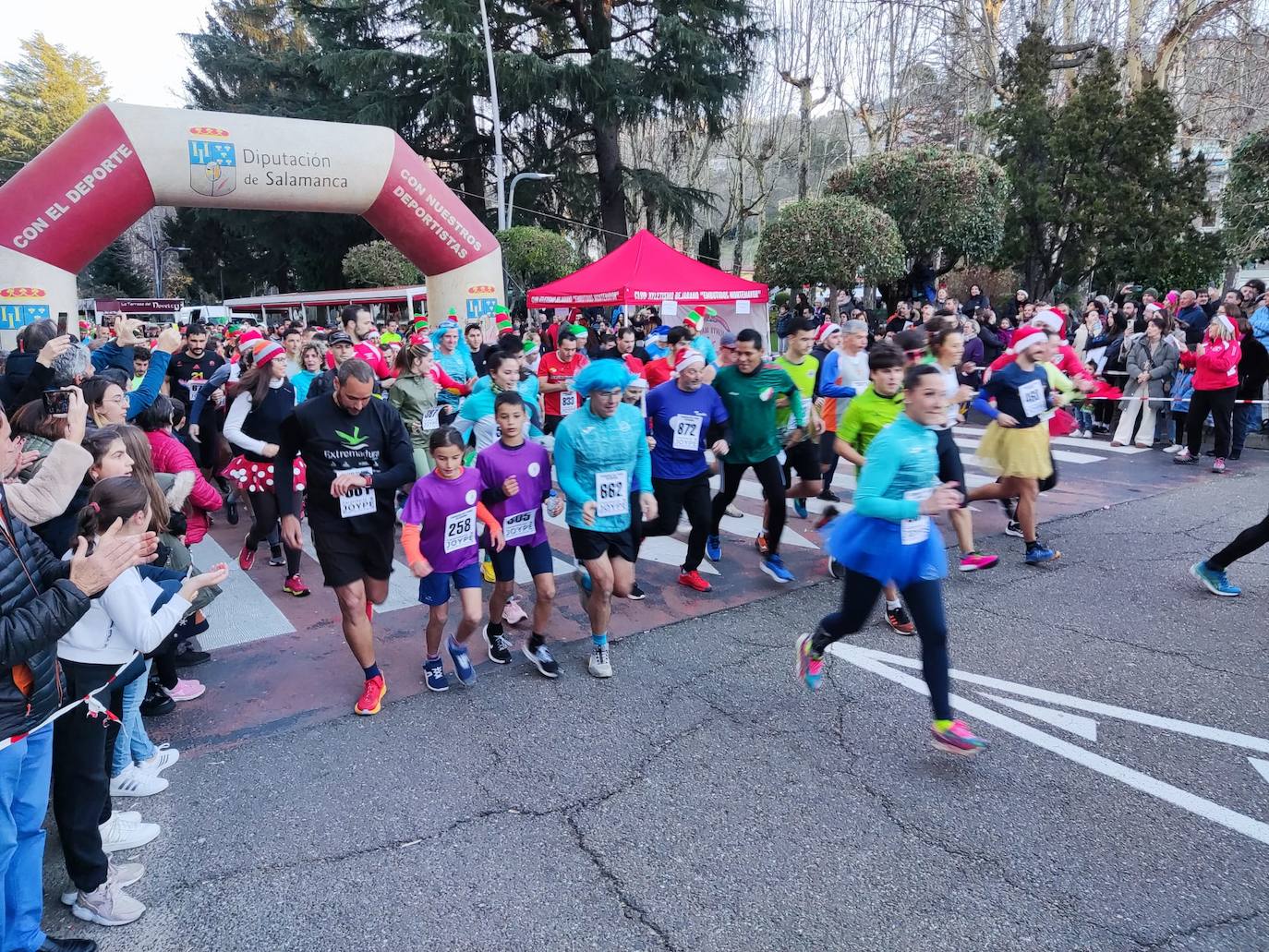 La carrera del pavo llena Béjar con más de 900 corredores