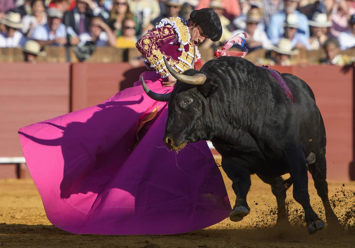 Media verónica de Emilio de Justo a «Filósofo».