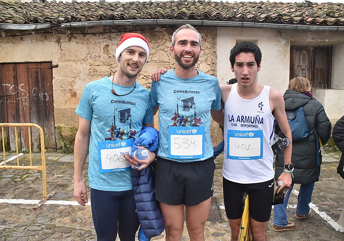 Juan Luis Gómez y Casti García ganan la San Silvestre de Candelario