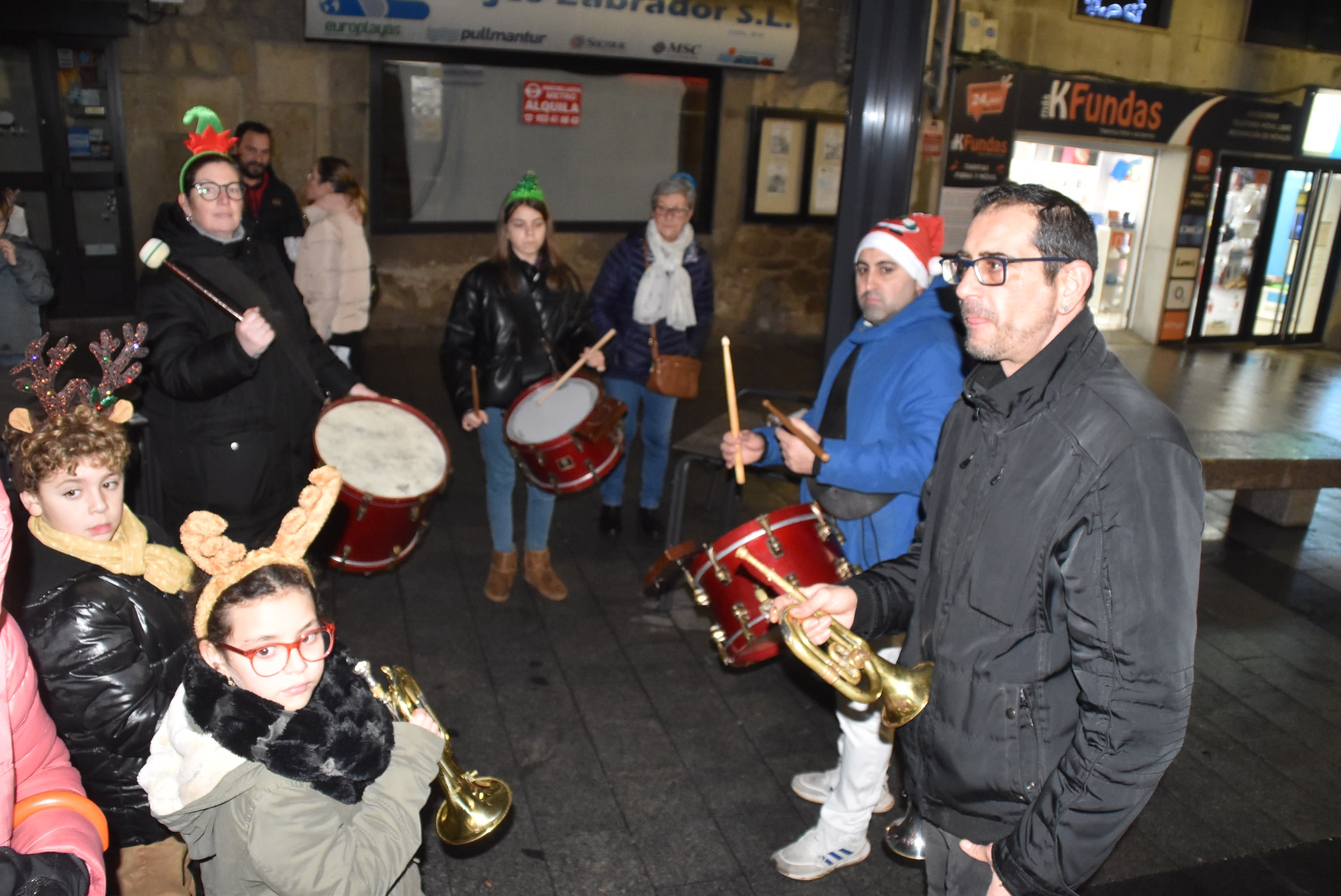 La solidaridad desborda la primera rosconada en Béjar