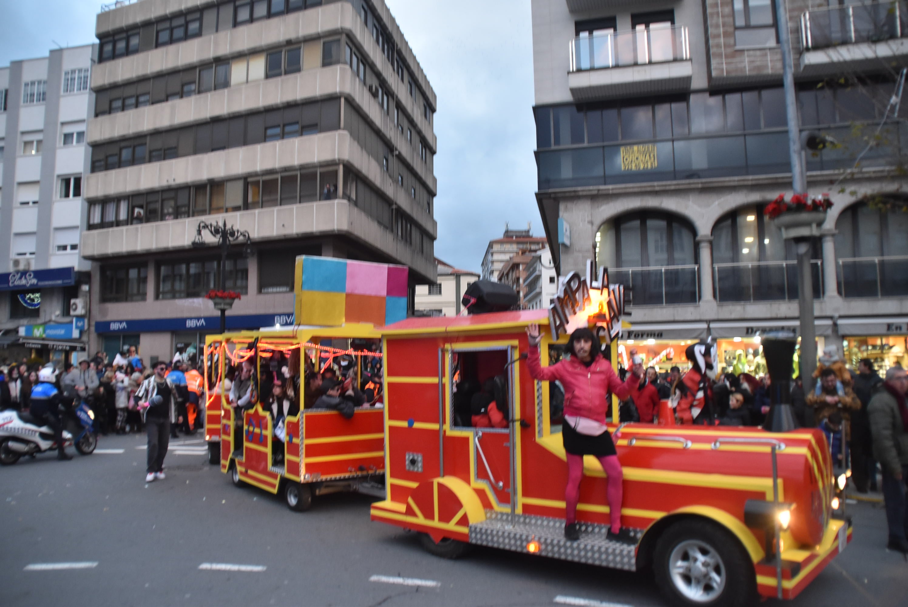 La llegada de los Reyes Magos llena las calles de Béjar