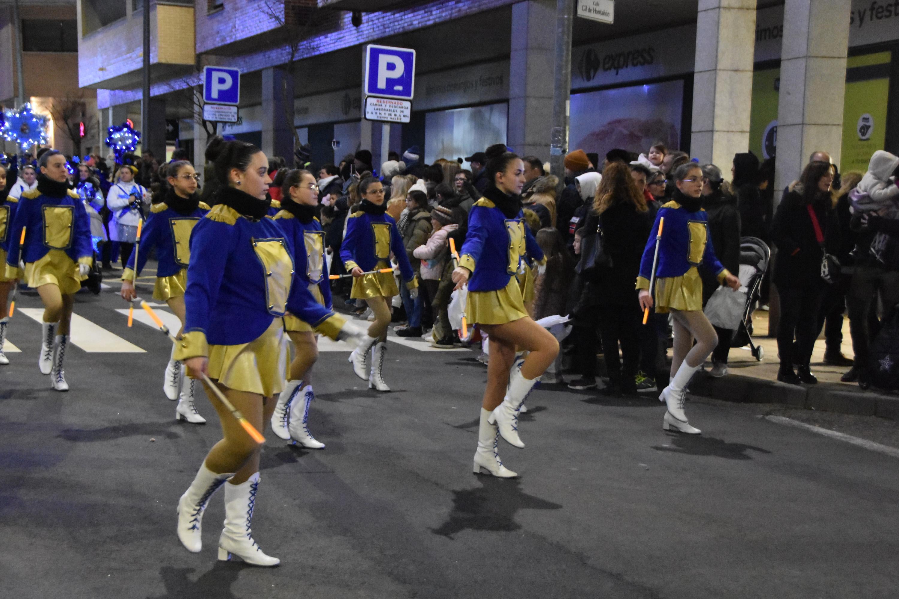 Emoción y magia por las calles de Carbajosa