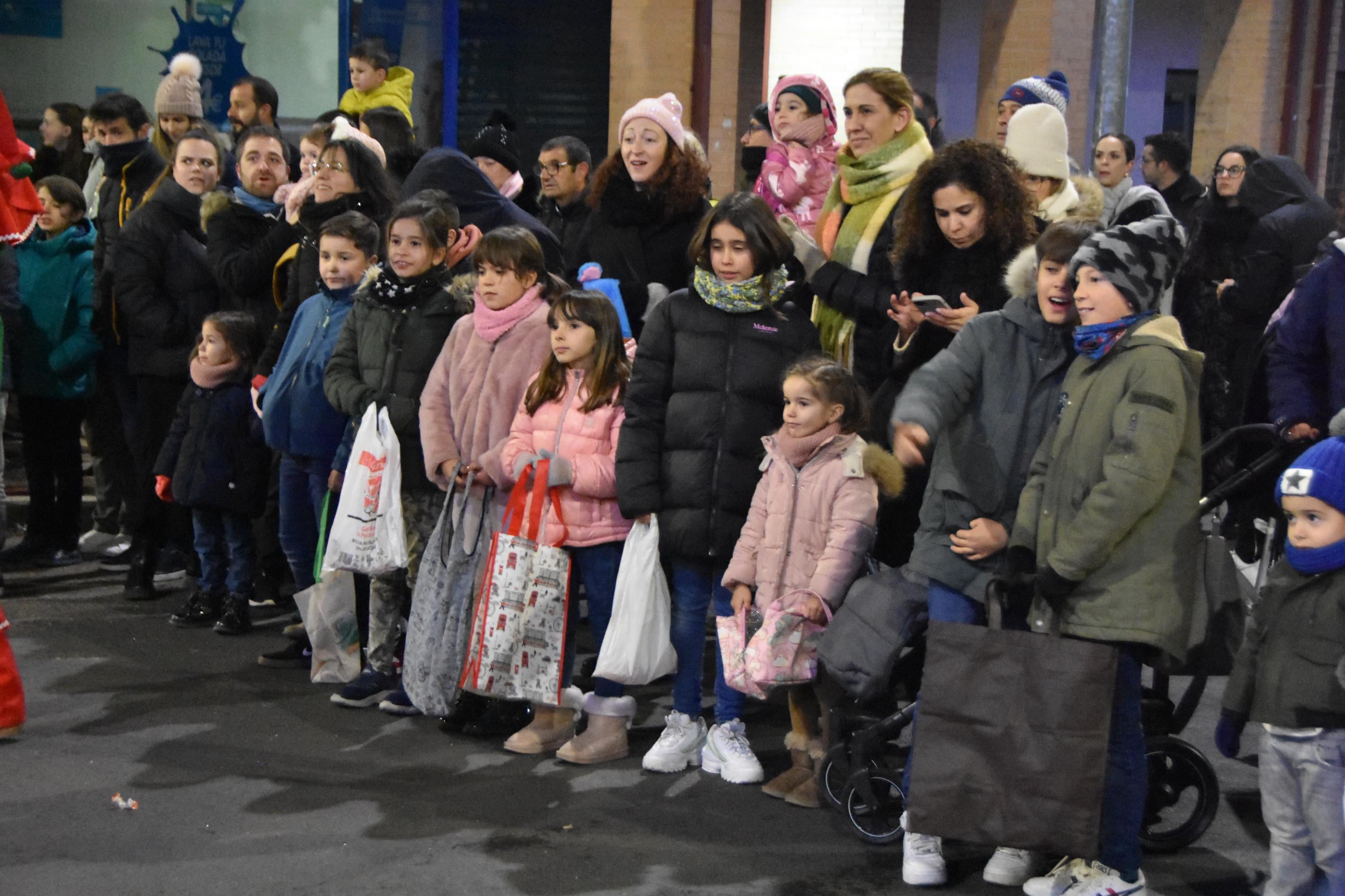 Emoción y magia por las calles de Carbajosa