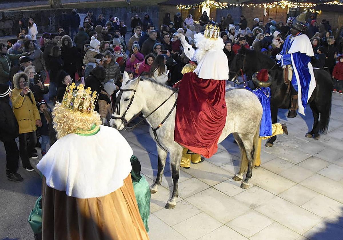 Los Reyes Magos visitaron la frontera hispano-lusa
