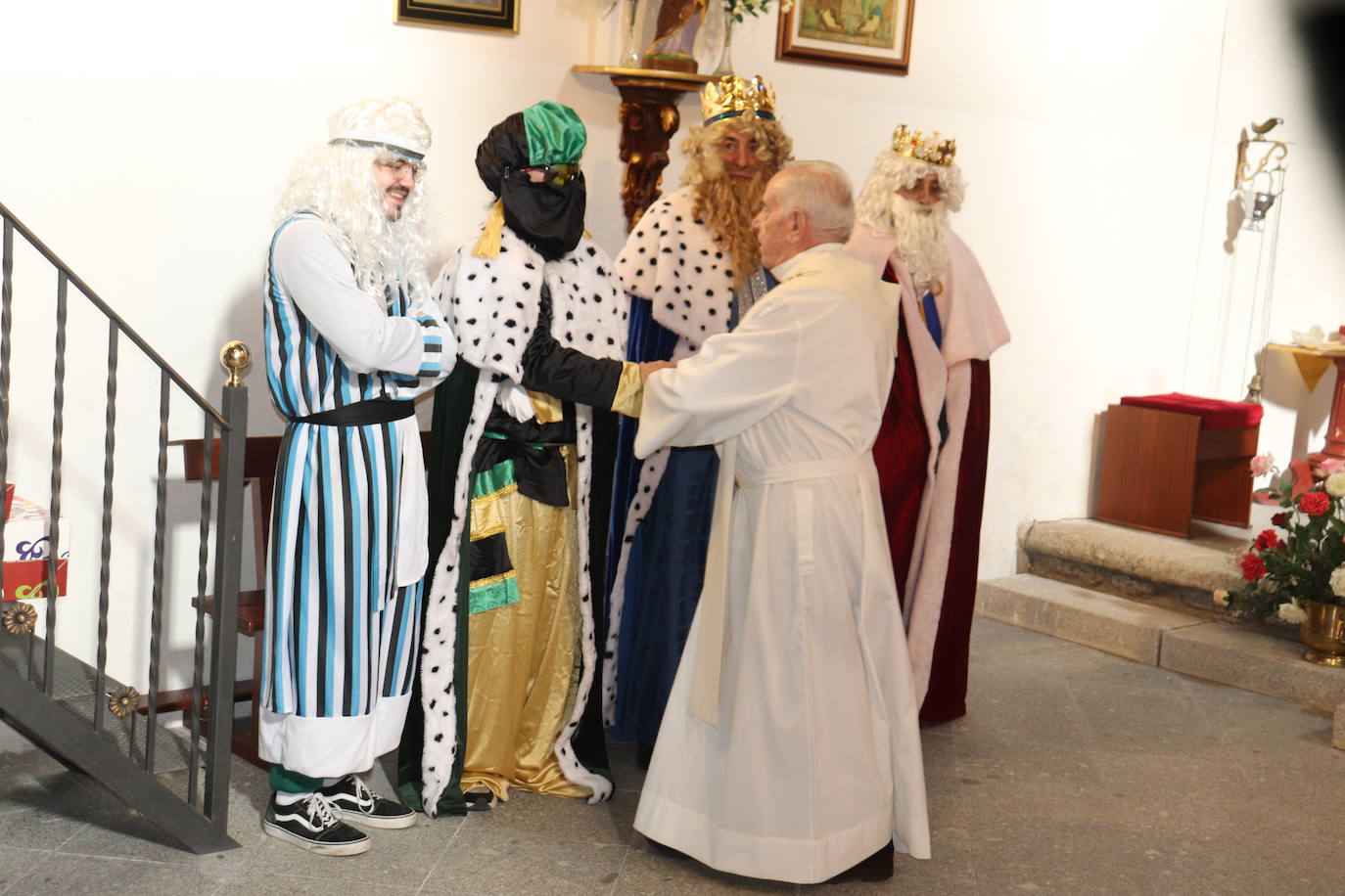 Cristóbal se mantiene fiel al cantar los chorizos en la fiesta de los Reyes Magos