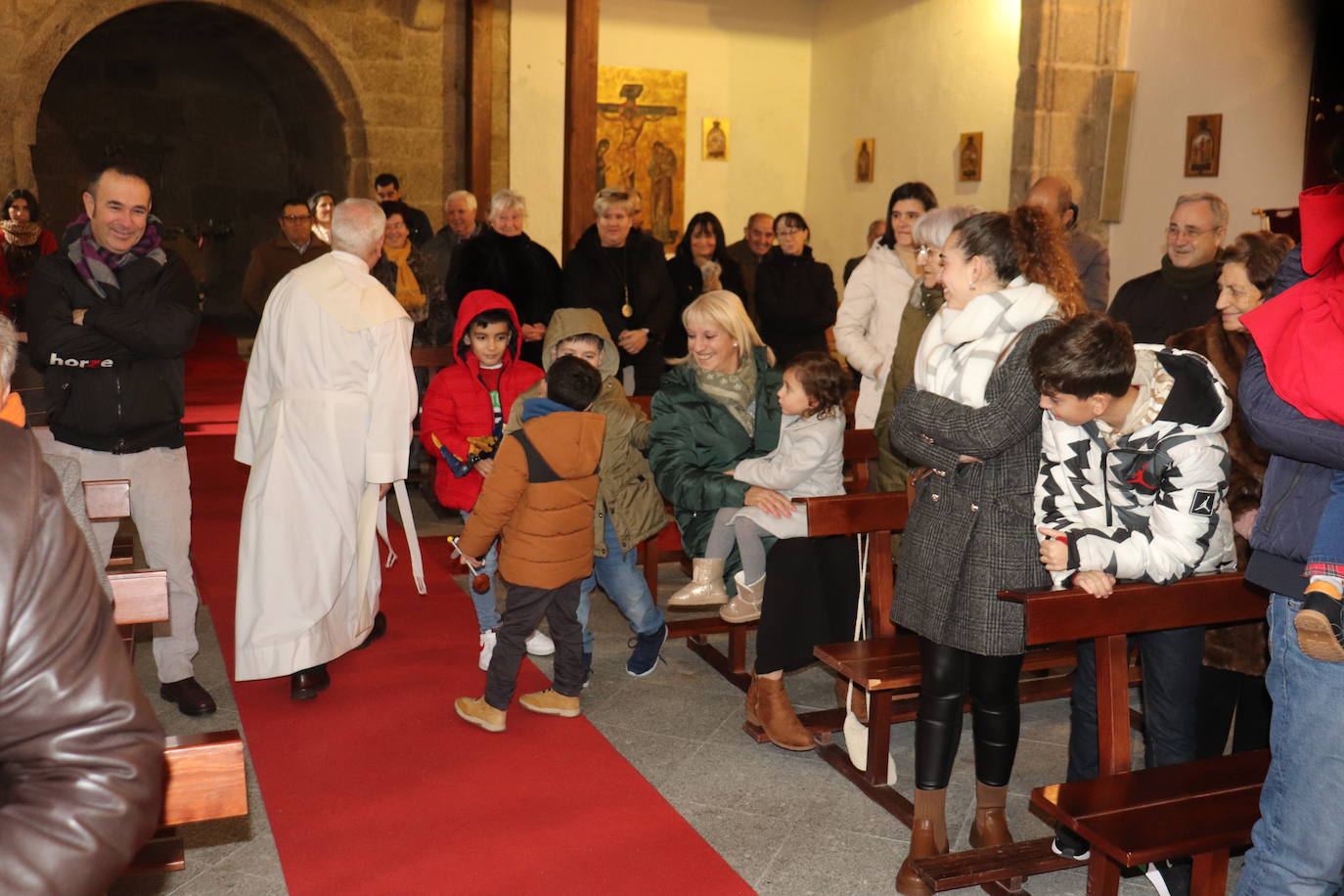 Cristóbal se mantiene fiel al cantar los chorizos en la fiesta de los Reyes Magos