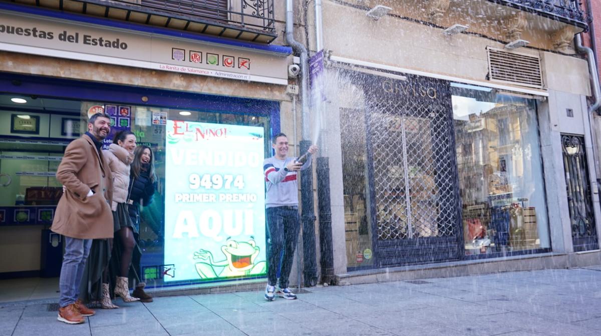 Así se cantó el Gordo de la Lotería del Niño en Salamanca