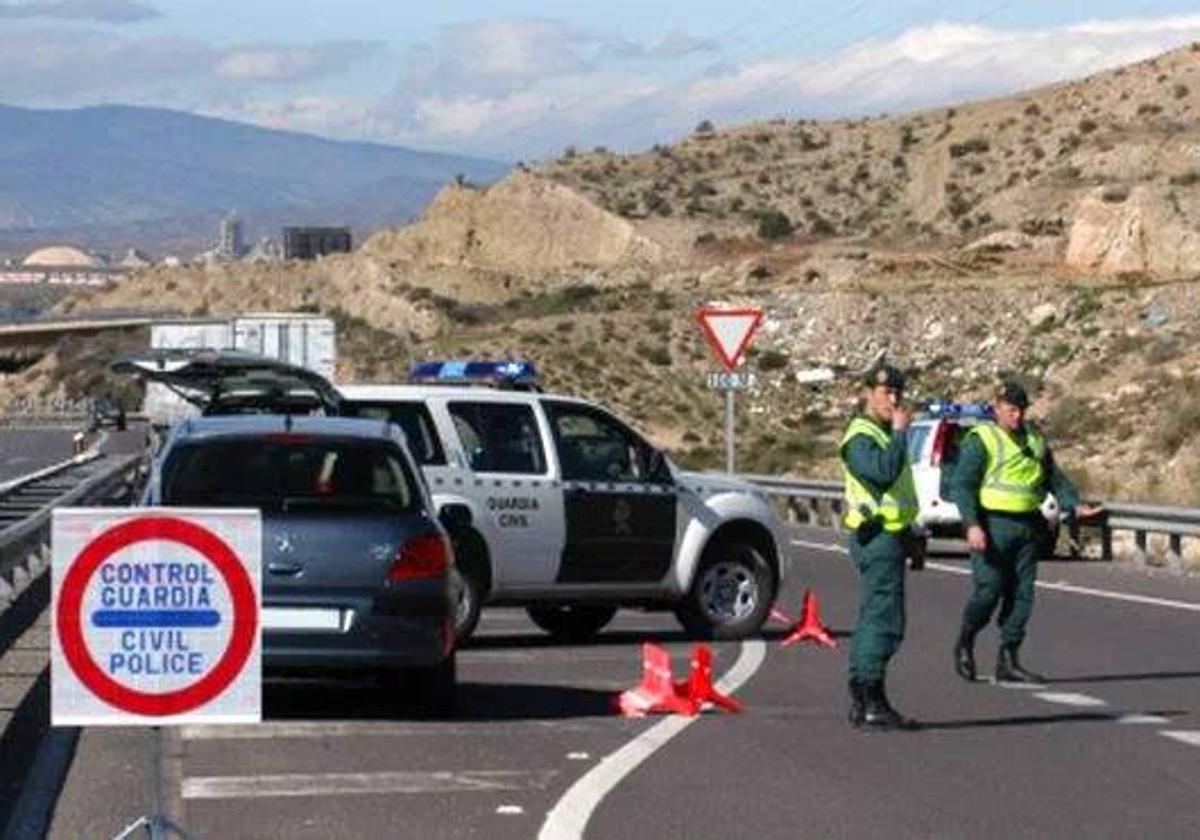 Una imagen de un control de la Guardia Civil.