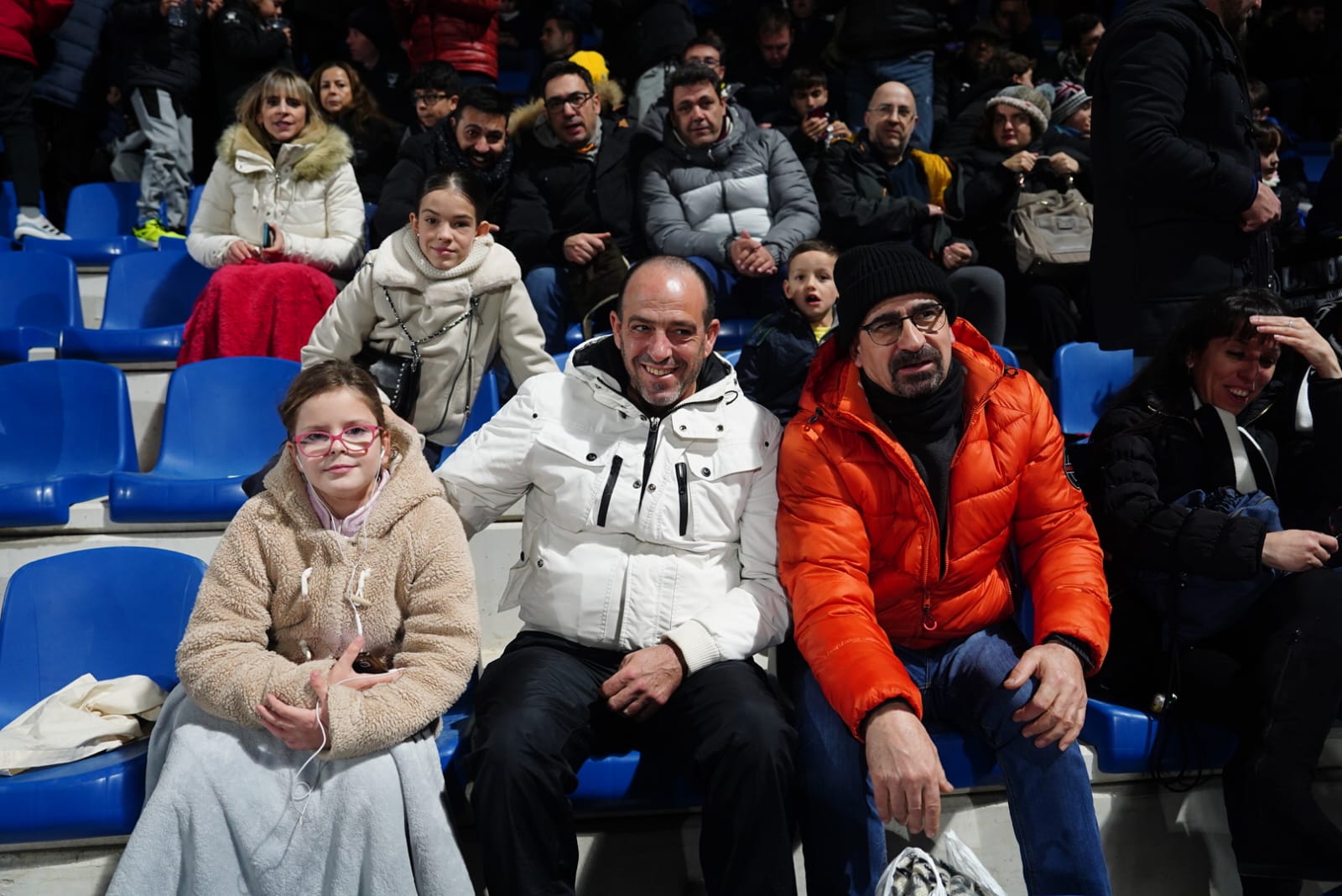 Búscate en la grada del Reina Sofía en el partido contra el Rayo Majadahonda