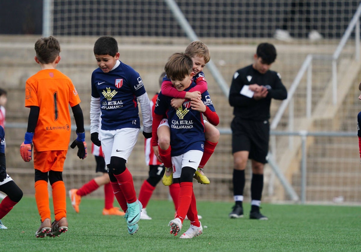 Las mejores imágenes de la jornada 11 del fútbol base en Salamanca