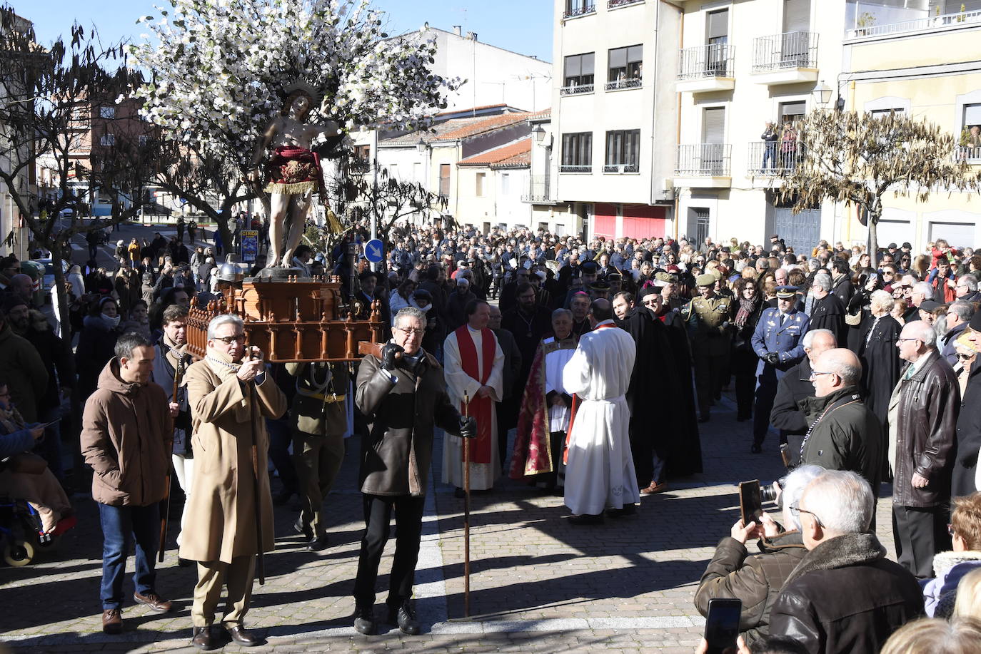 Completo día grande en Miróbriga