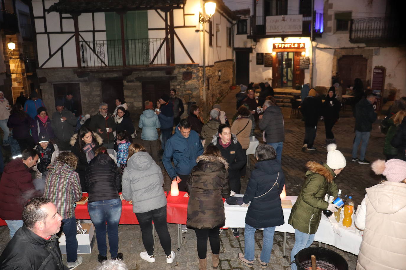 Candelario celebra el día del chorizo con una animada tarde en el Solano