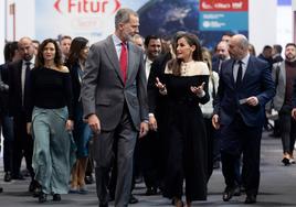 Los Reyes inauguran la 44 edición de Fitur