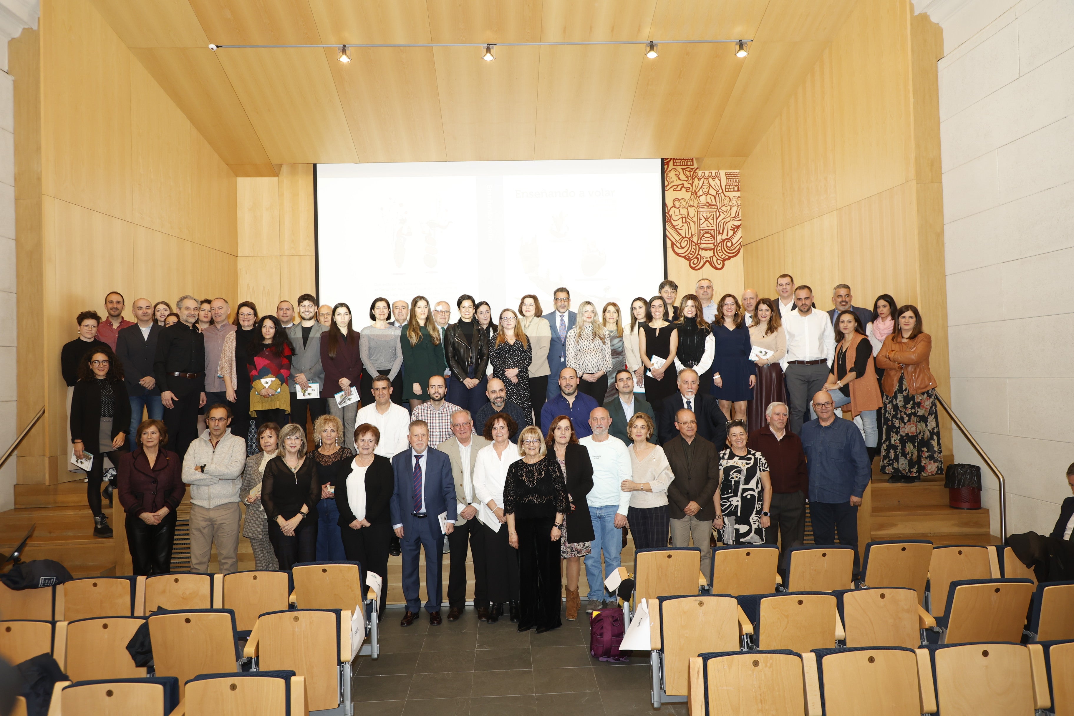Homenaje sentido de ANPE a 25 docentes con la esperanza puesta en el futuro