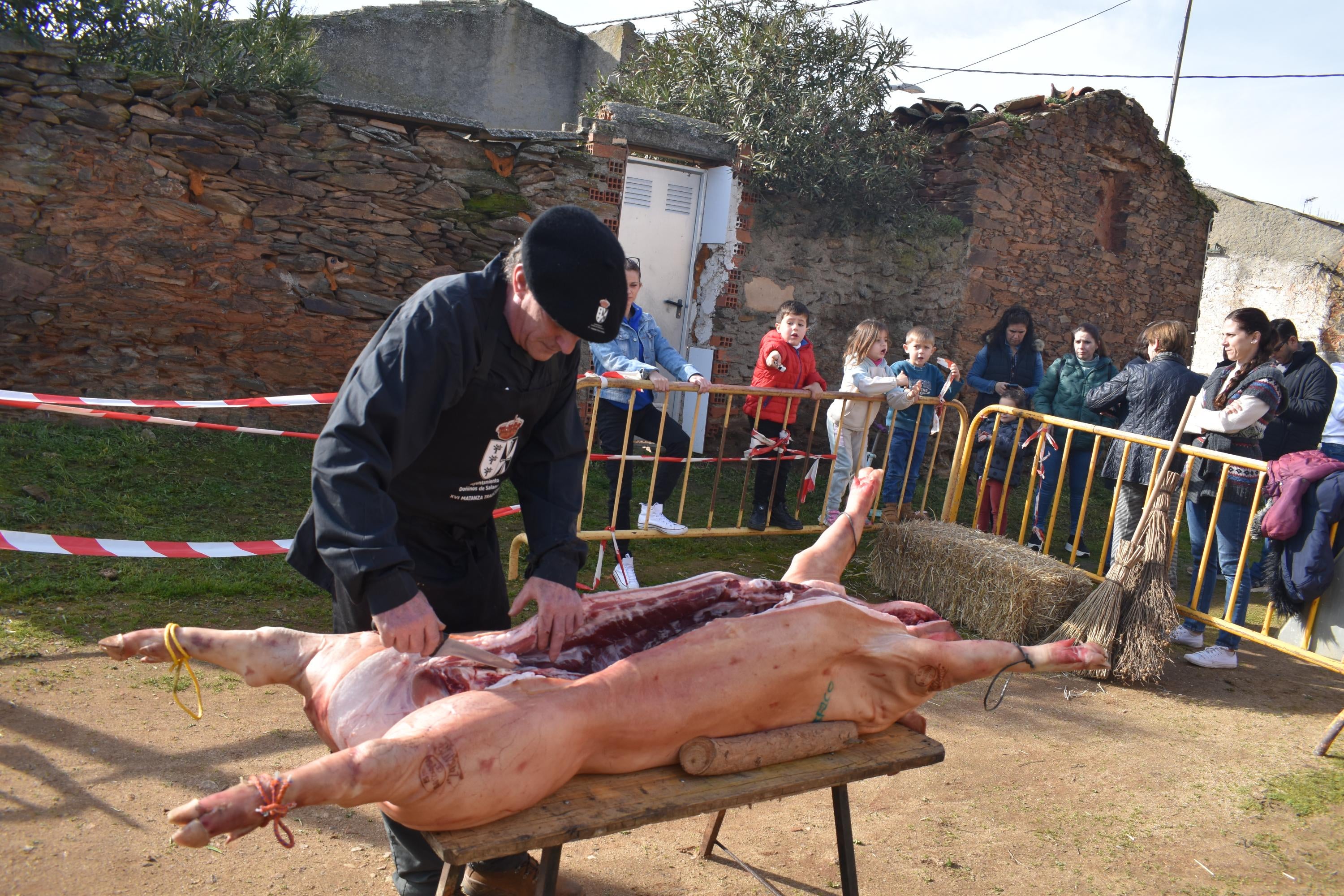 Doñinos disfruta de la matanza con buenas viandas