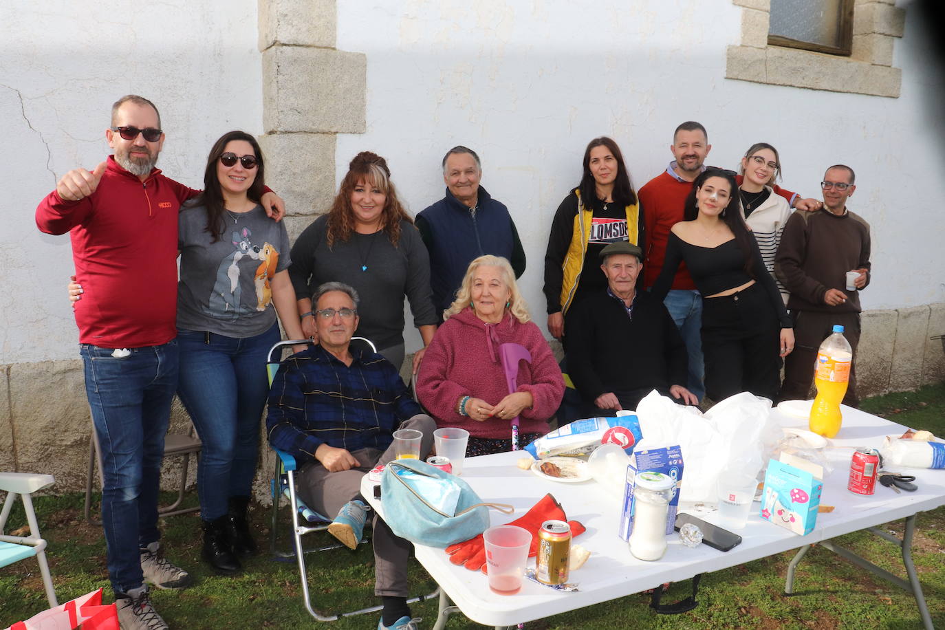 Valero disfruta de la víspera de San Valerio en una animada jornada de sabor campero y taurino