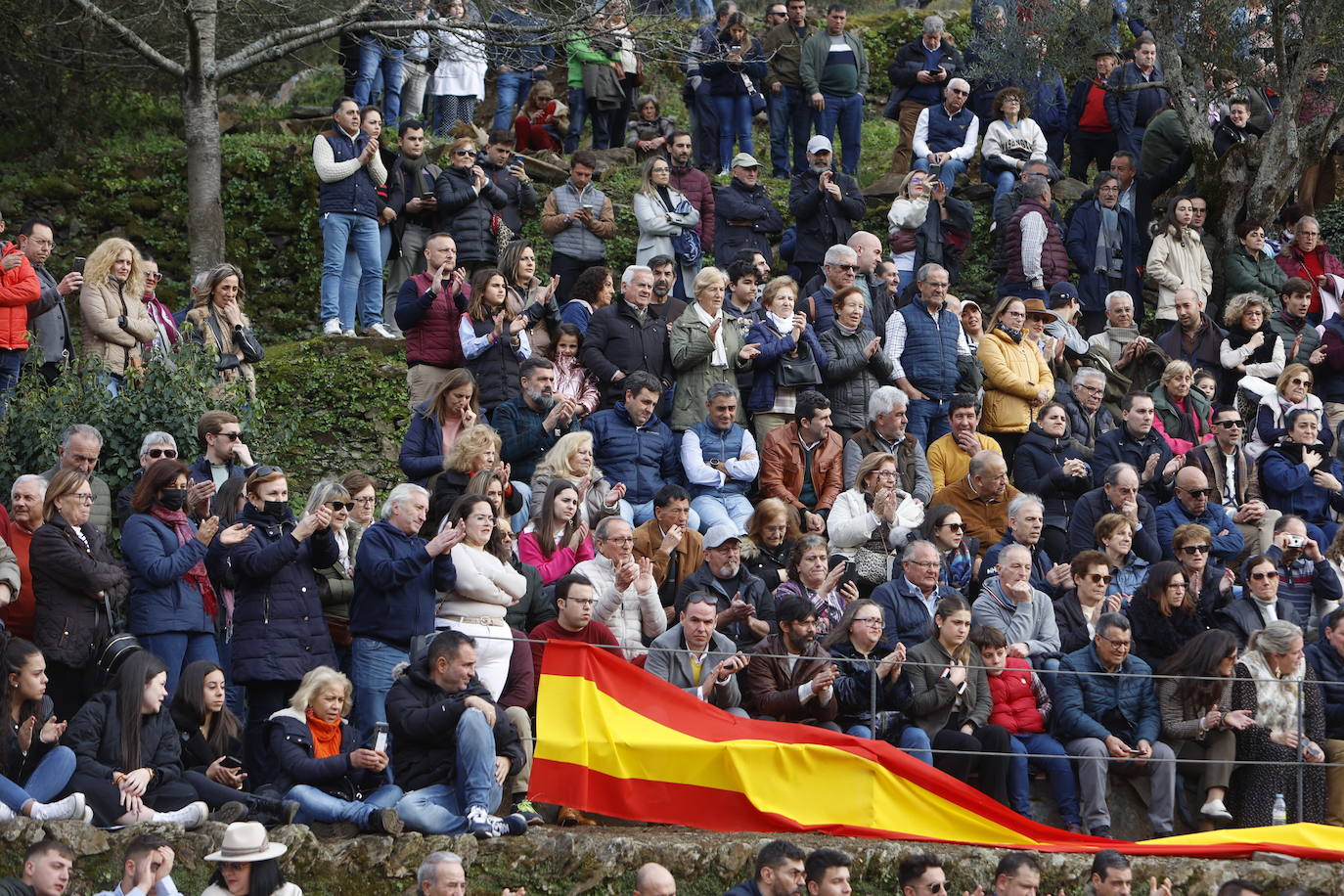 Con ganas de toros en el estreno de la temporada en Valero