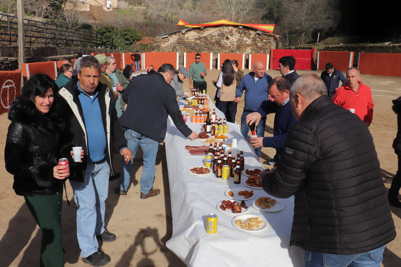 San Valero cede el paso a Las Candelas en las fiestas de Valero