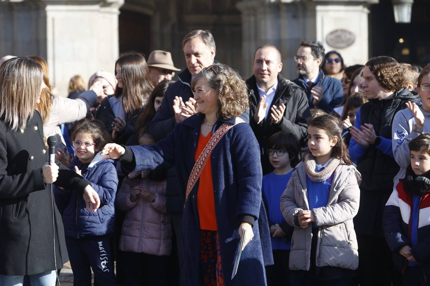 Una Plaza Mayor que aclama a la paz