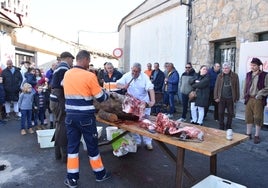 Vecinos y visitantes disfrutaron de la liturgia de la matanza tradicional