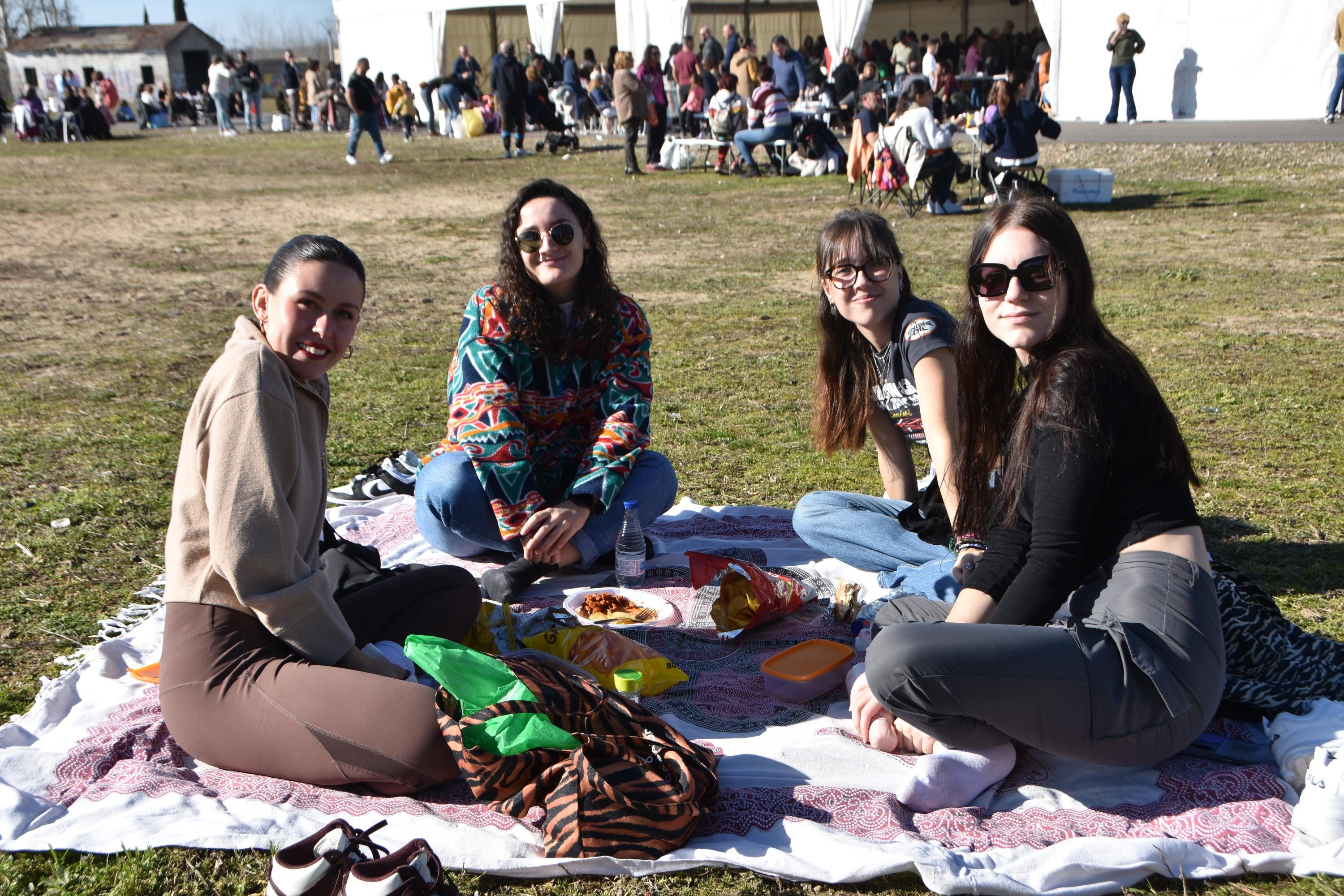 Villamayor disfruta al sol de 500 kilos de chichas