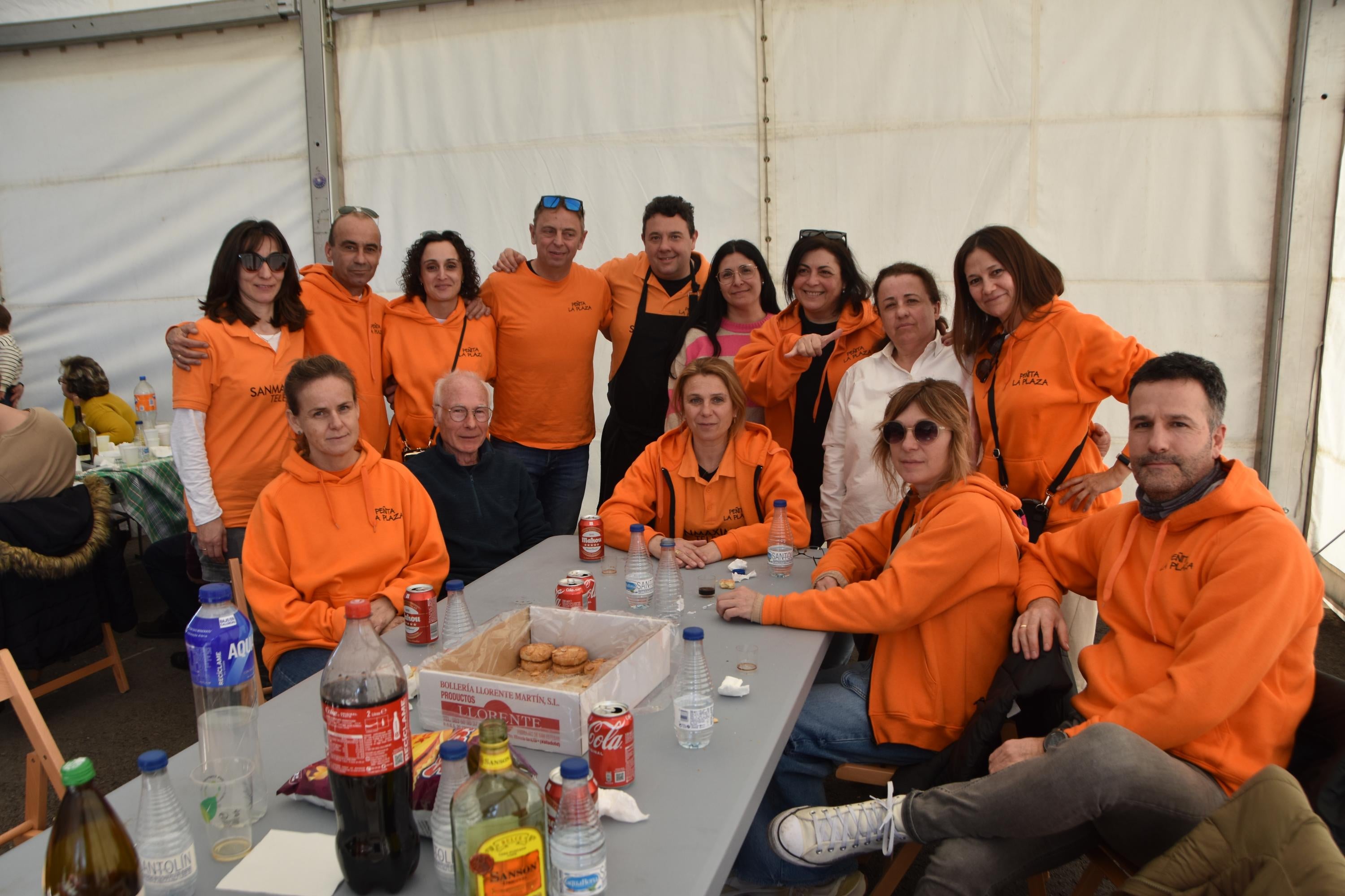 Villamayor disfruta al sol de 500 kilos de chichas