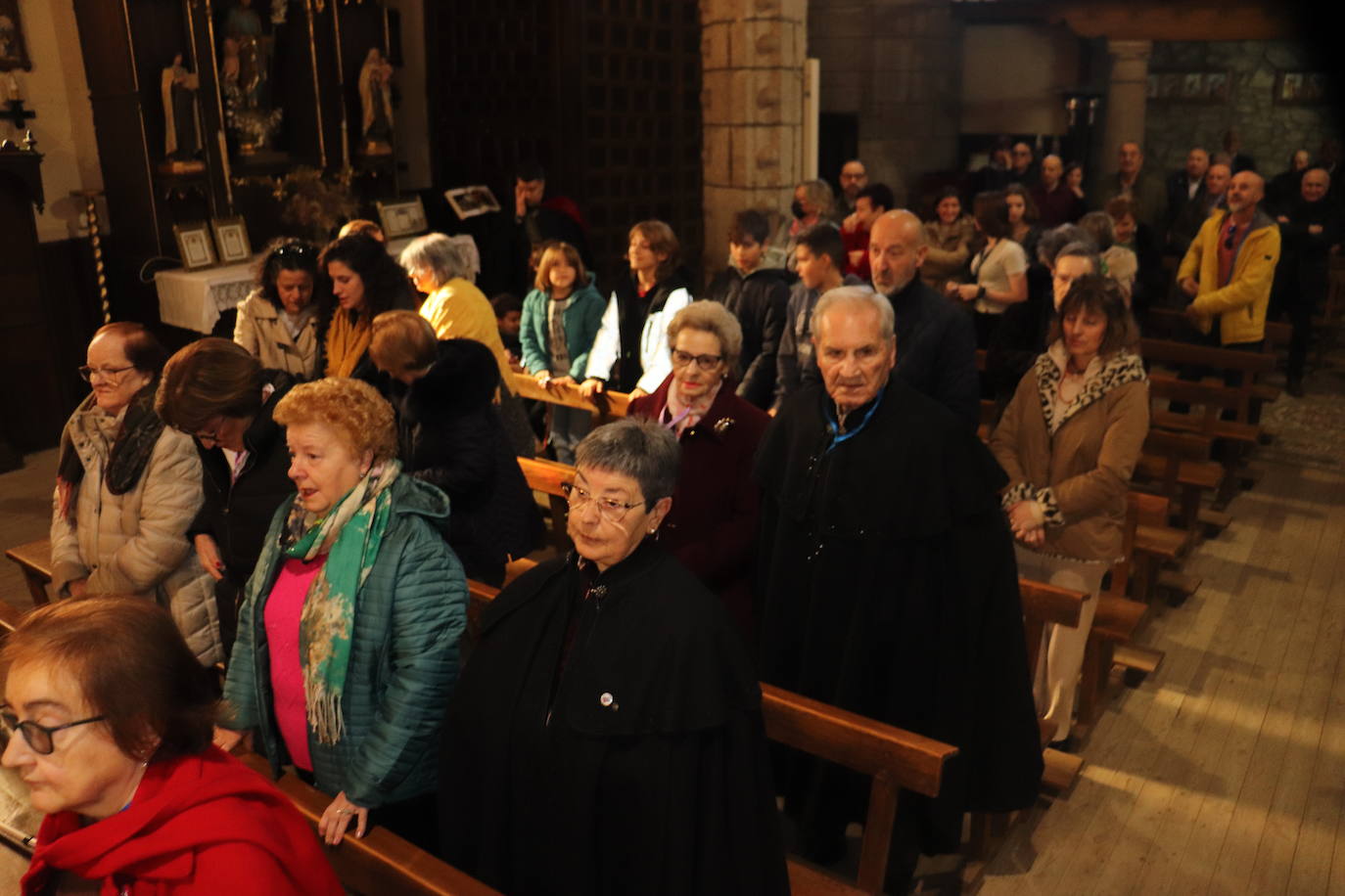 Fuentes de Béjar rinde honores a San Blas