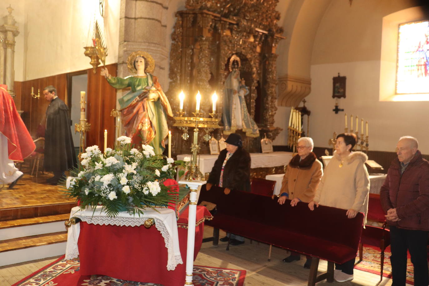 Fuentes de Béjar rinde honores a San Blas