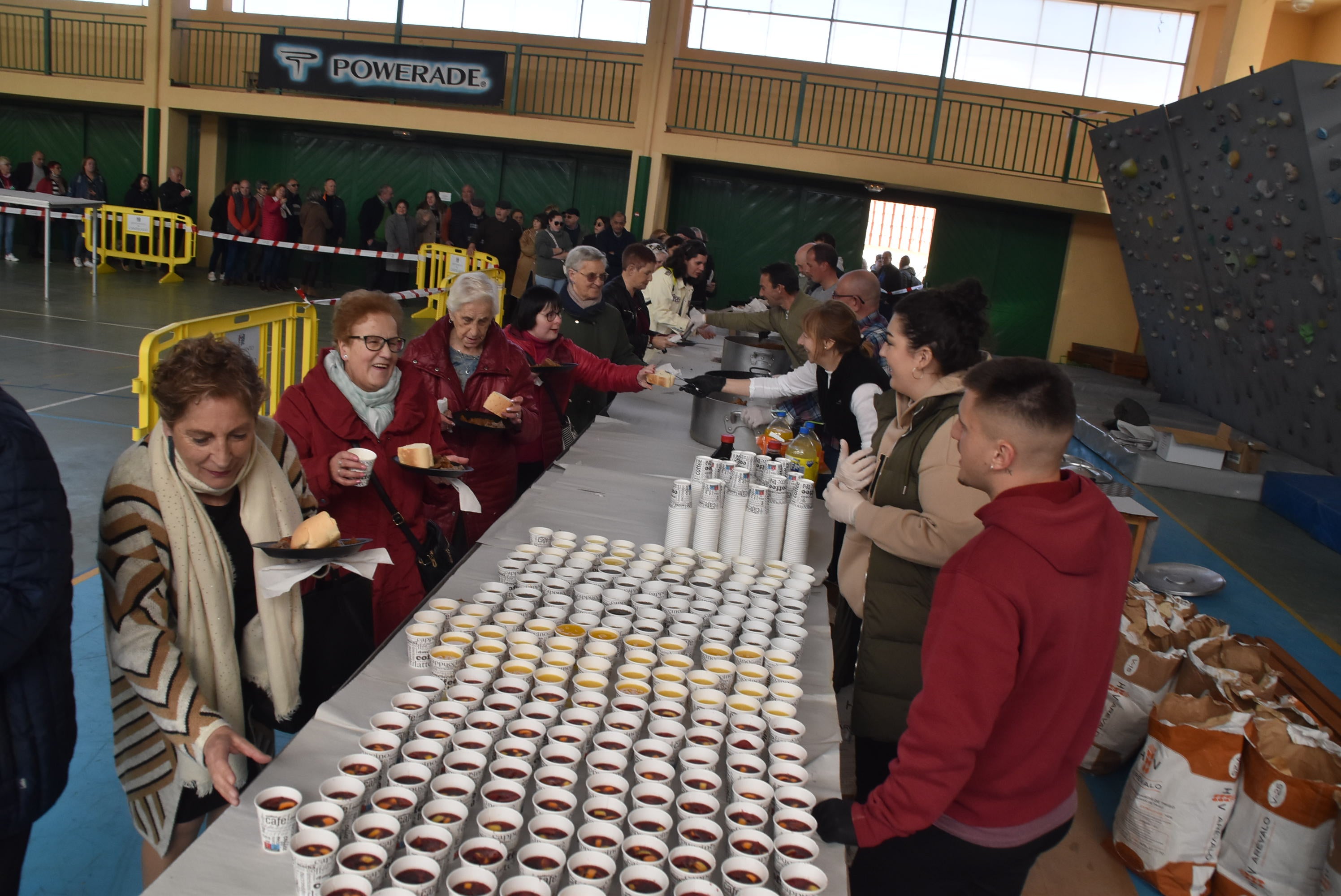 Candelario despide sus fiestas de la Virgen de las Candelas con el mejor sabor