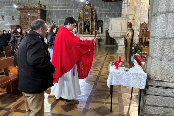 Macotera rinde culto a San Blas