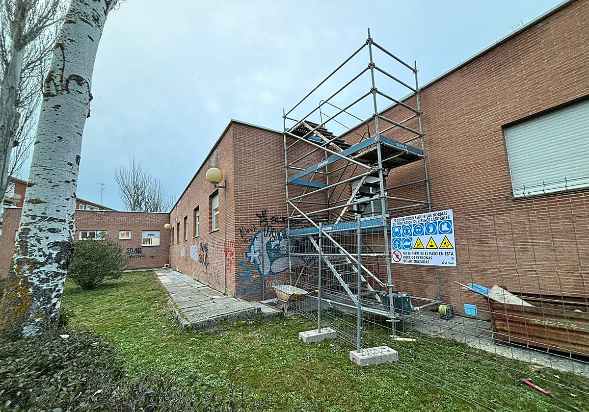 Comienzan las obras en el centro de salud de Peñaranda de Bracamonte.