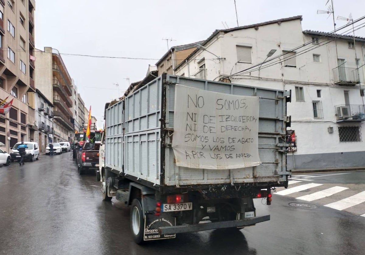 La protesta agraria de este viernes en Béjar en imágenes