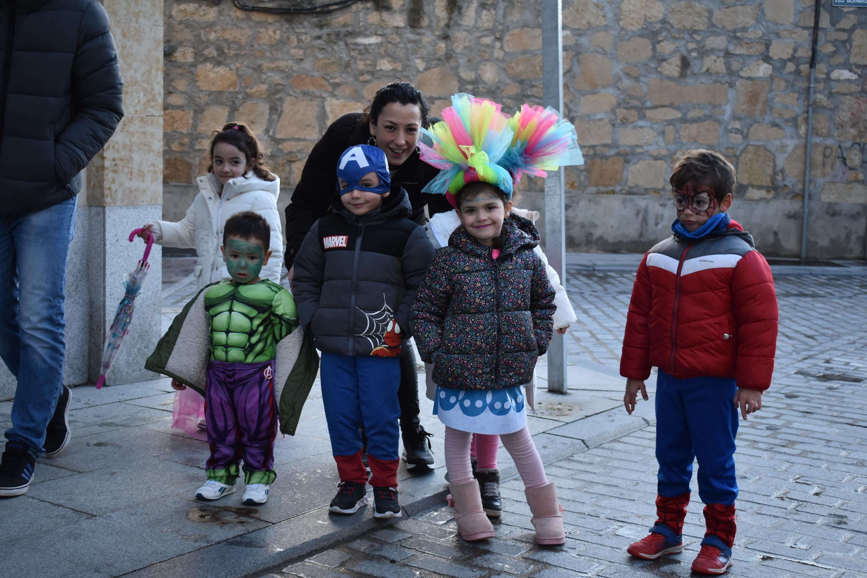 Primeros compases carnavaleros en los municipios del alfoz