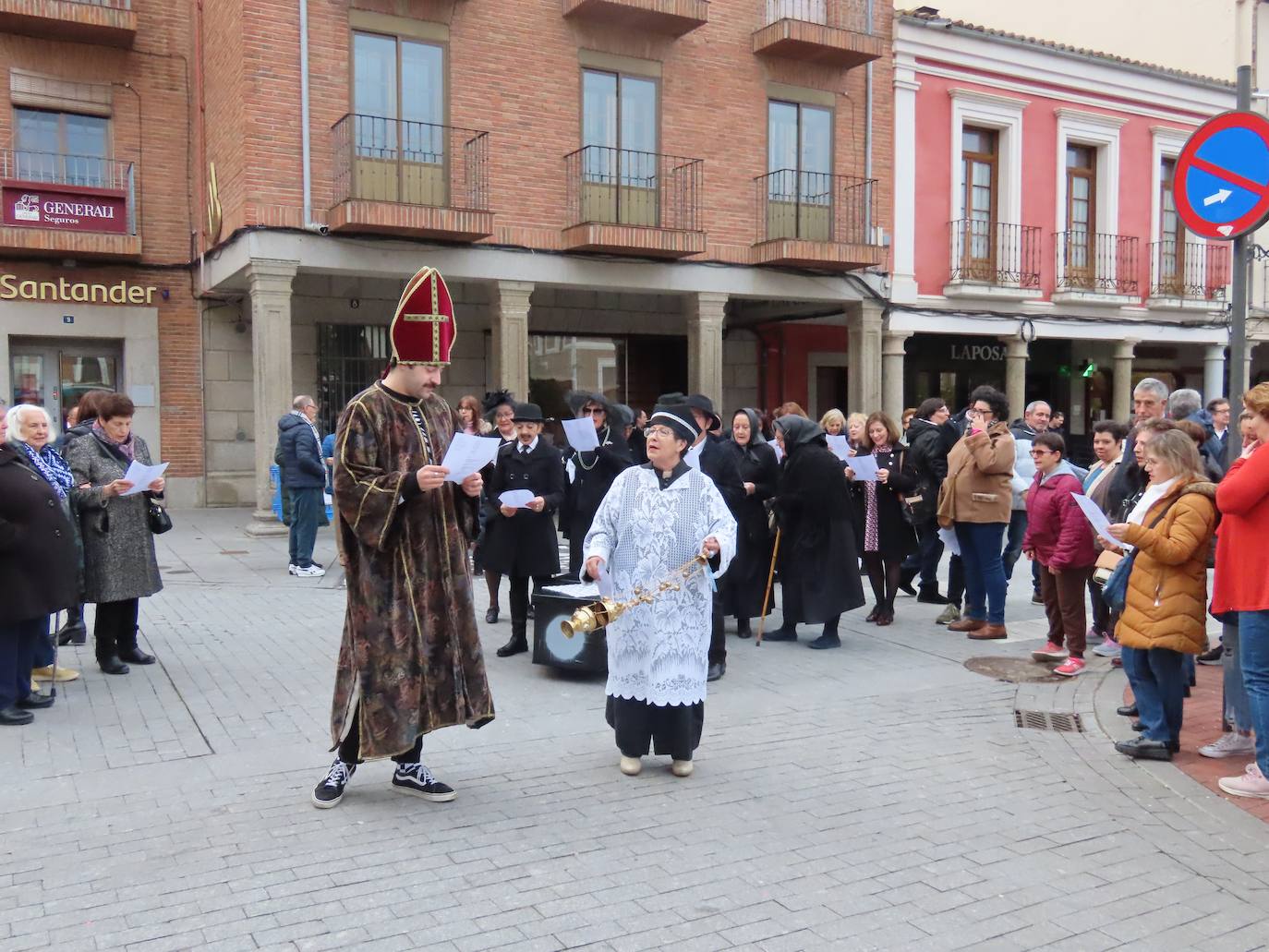 El entierro de la sardina pone el punto final a un divertido carnaval en Peñaranda