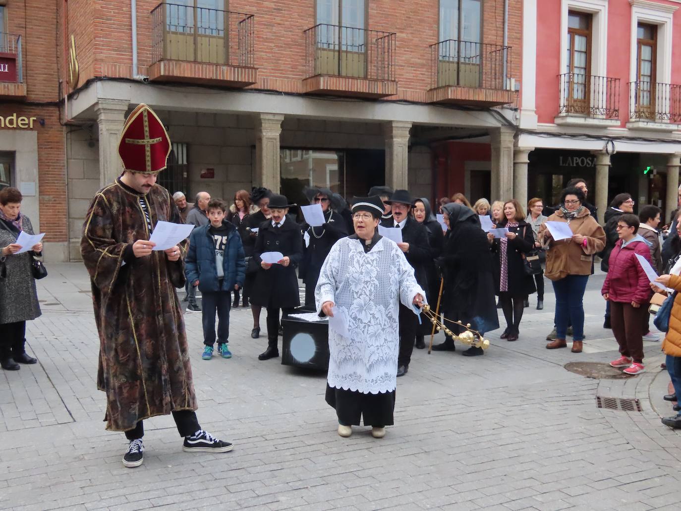 El entierro de la sardina pone el punto final a un divertido carnaval en Peñaranda