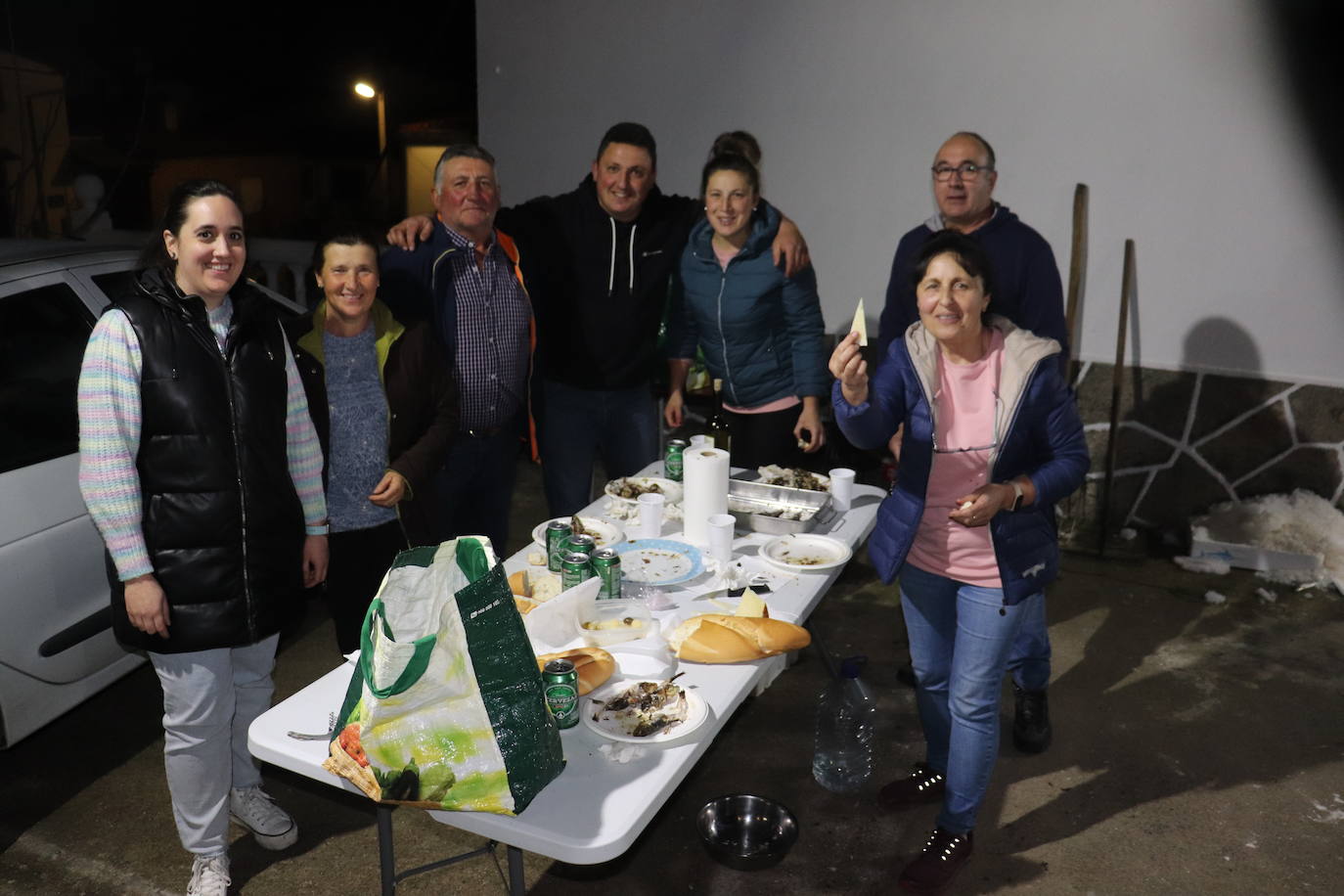 Sardinada para despedir los carnavales en Lagunilla